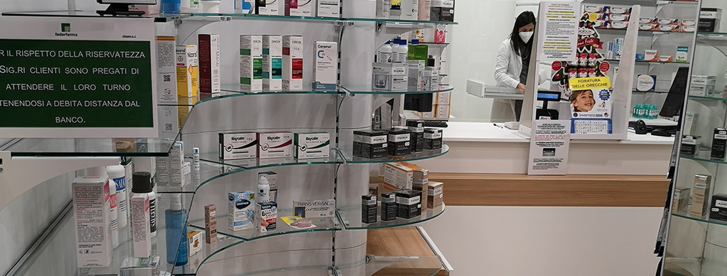 farmacia San Flaviano - realizzazioni 1 farmacia San Flaviano - realizzazioni 1